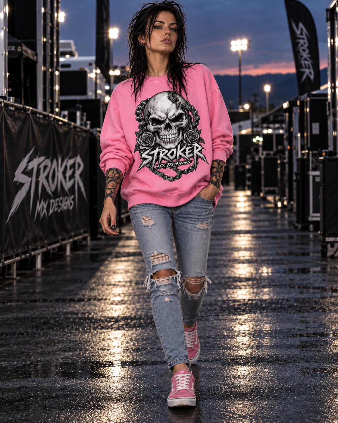 PINK HAS TEETH. | Snow-Washed Oversized Crewneck