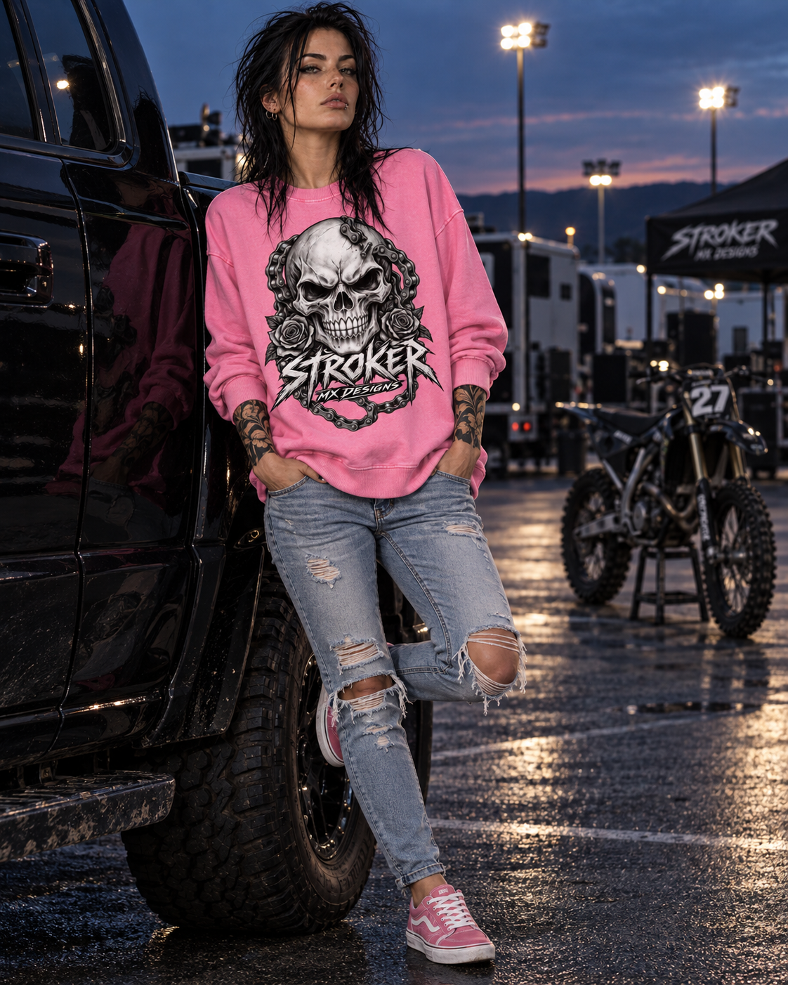 PINK HAS TEETH. | Snow-Washed Oversized Crewneck