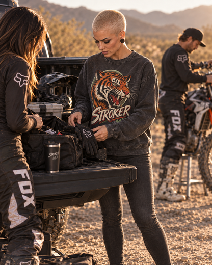 VINTAGE TIGER | Snow-Washed Statement Crewneck